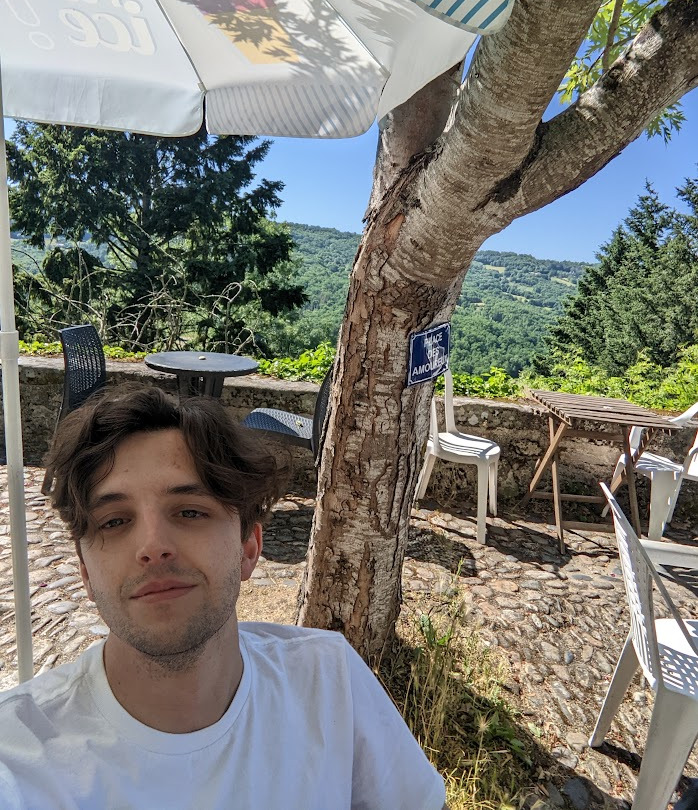 Picture of me on a lovely terrasse in the small medieval town of Najac